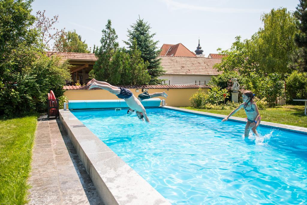 Winzerhof Familie Bogner Apartment Rohrendorf bei Krems Екстериор снимка